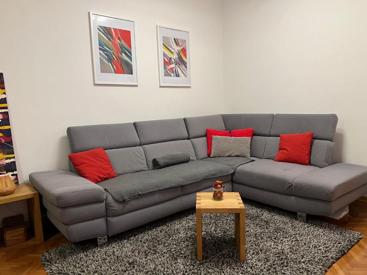 Mm Split Apartment - 5 Min By Car To The Beach & City Center - Free Public Parking Exterior photo